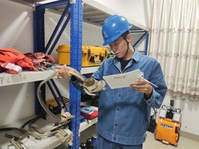 國網鳳縣供電公司:工器具"體檢" 守牢安全"第一關"